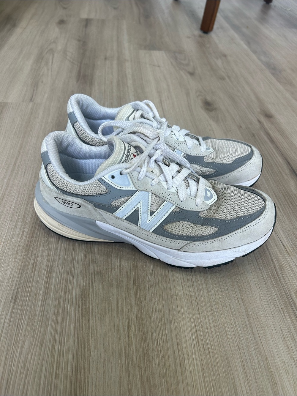 New Balance 990v3 Made in USA Grey White Running Shoes Sneakers Men’s Size 9.5